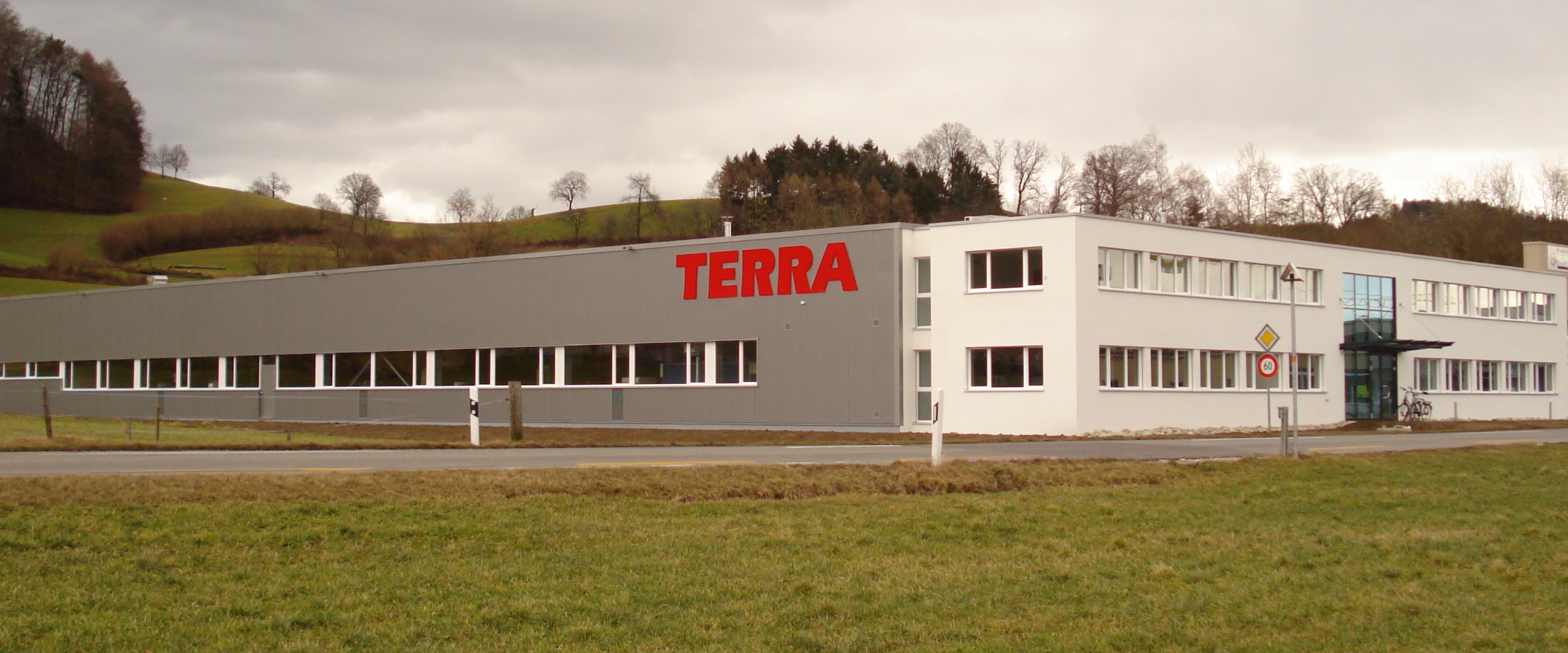 Terra – afacerea de familie care sărbătoreşte 40 de ani!