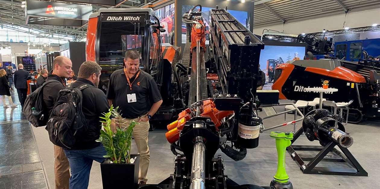 Ditch Witch® a prezentat la Bauma 2022 cea mai mare platformă de foraj direcțional din lume, pentru toate tipurile de teren